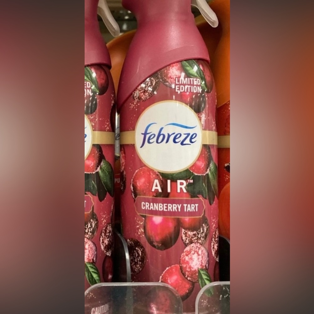 Set of 4 Febreze Air Freshener Cranberry Tart, 2 Pumpkin patch,Apple cider scent - Picture 3 of 3